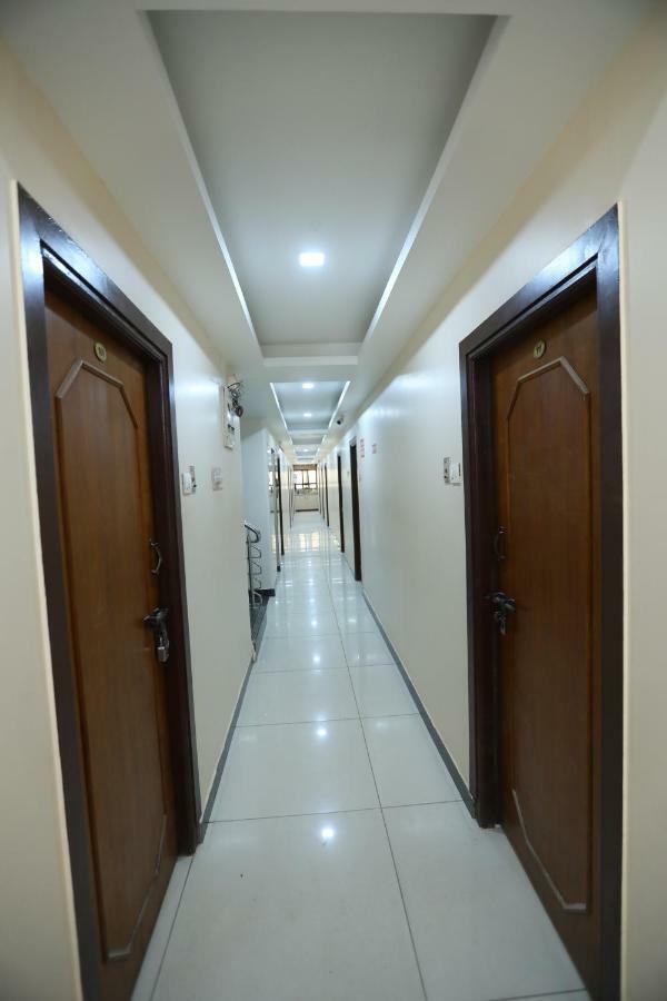 Hotel Embassy Bangalore Eksteriør billede