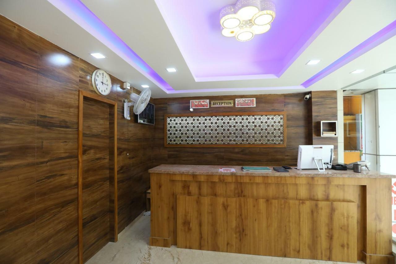 Hotel Embassy Bangalore Eksteriør billede