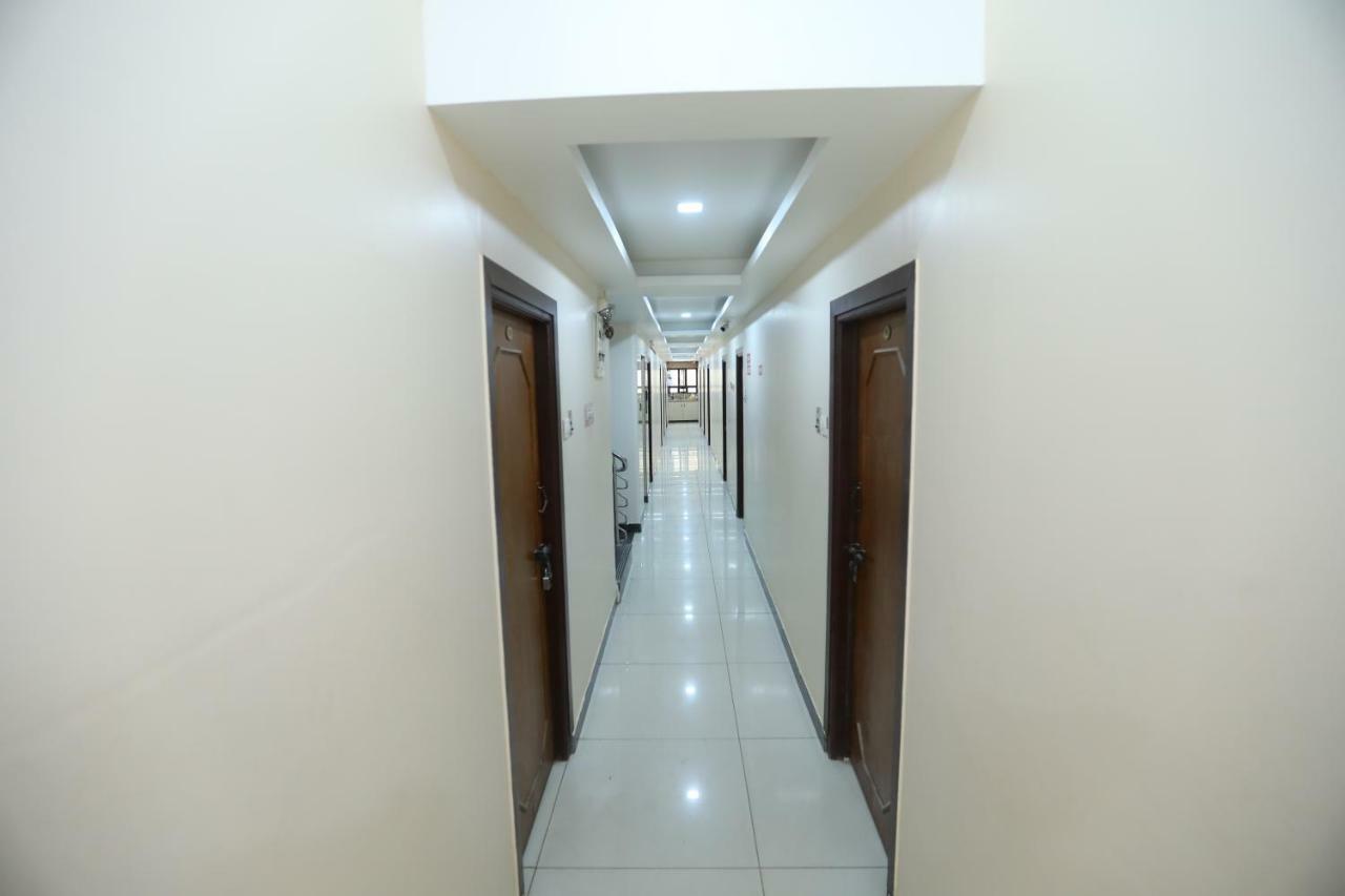 Hotel Embassy Bangalore Eksteriør billede